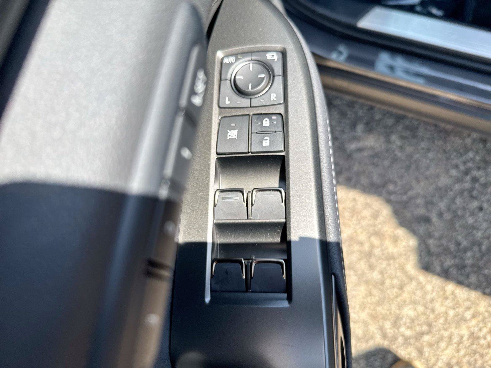 Used 2026 Lexus NX 350 AWD w/ Accessory Package (2T) image 5