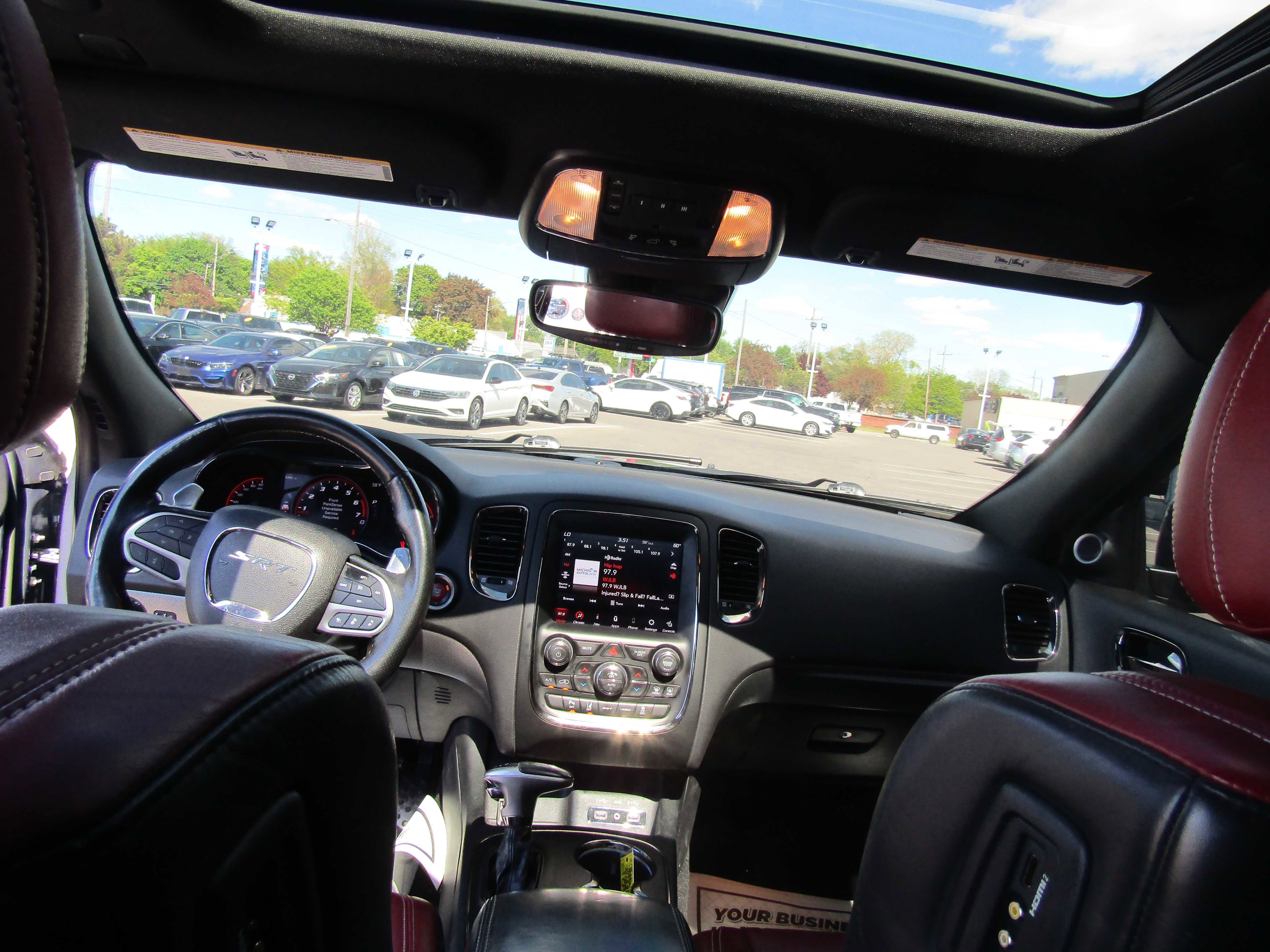Used 2020 Dodge Durango SRT w/ Technology Group AWD/4WD image 31