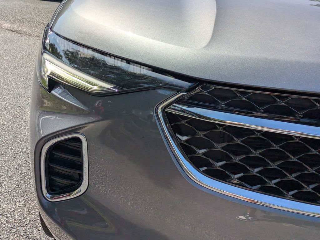 Used 2021 Buick Envision Avenir FWD image 10