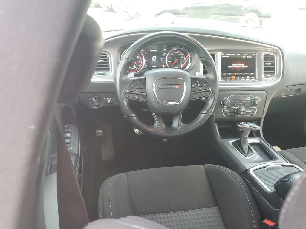 Certified 2022 Dodge Charger R/T RWD image 10