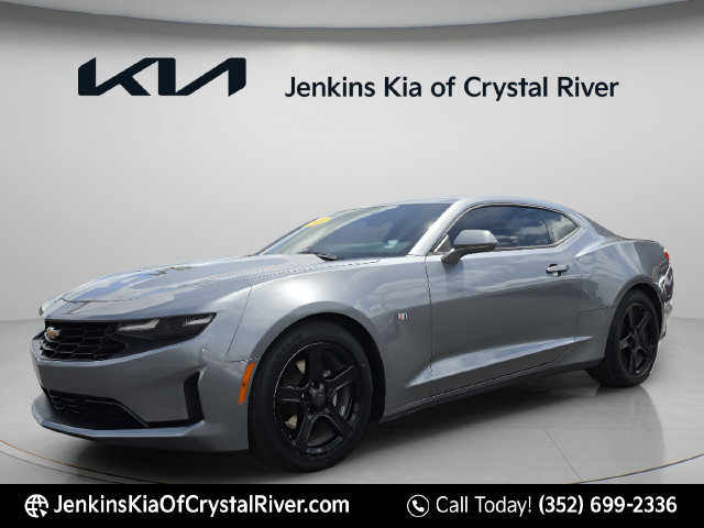 Used 2021 Chevrolet Camaro LT w/ Technology Package RWD image 14