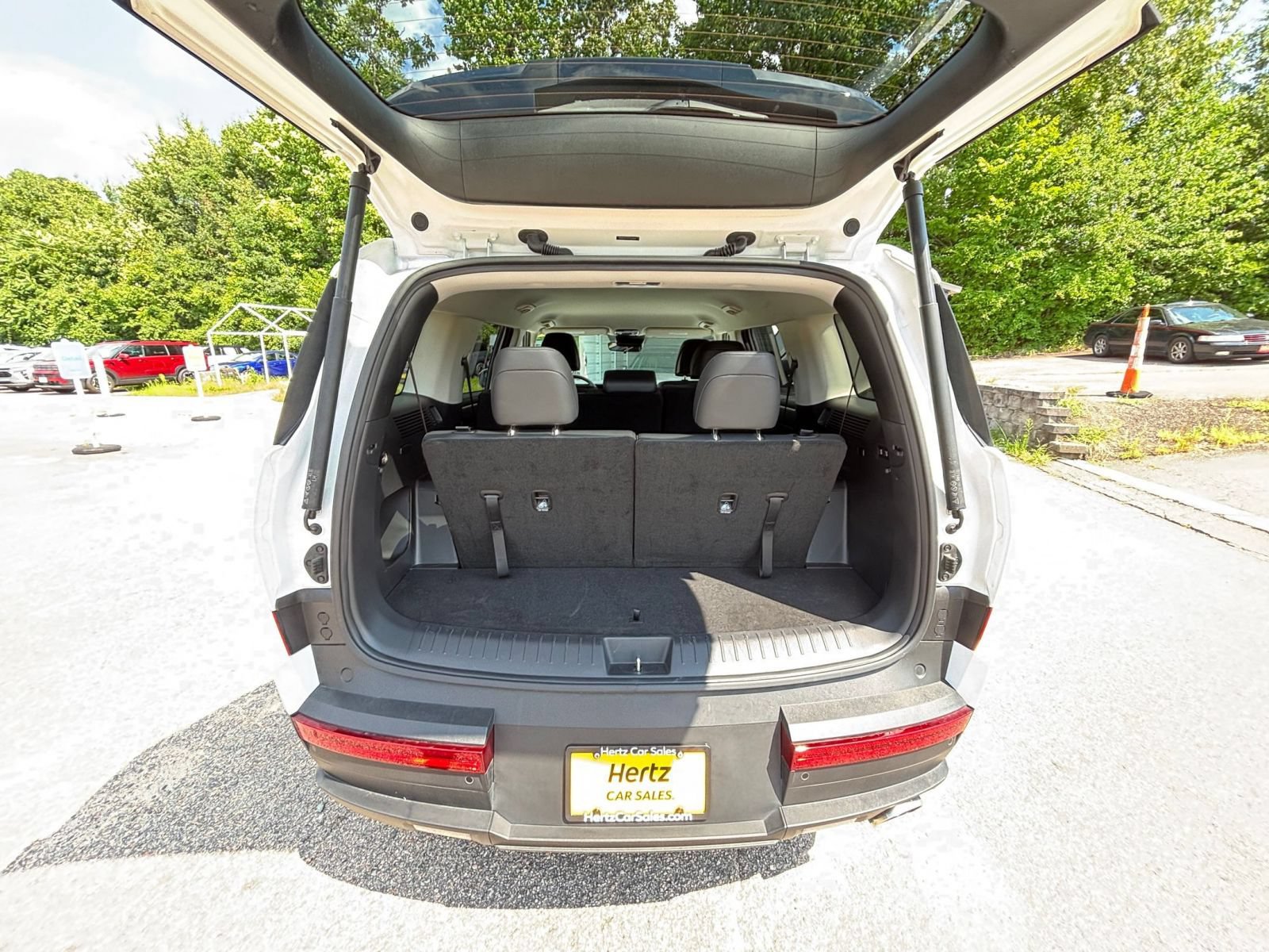 Used 2026 Hyundai Santa Fe SEL FWD image 32