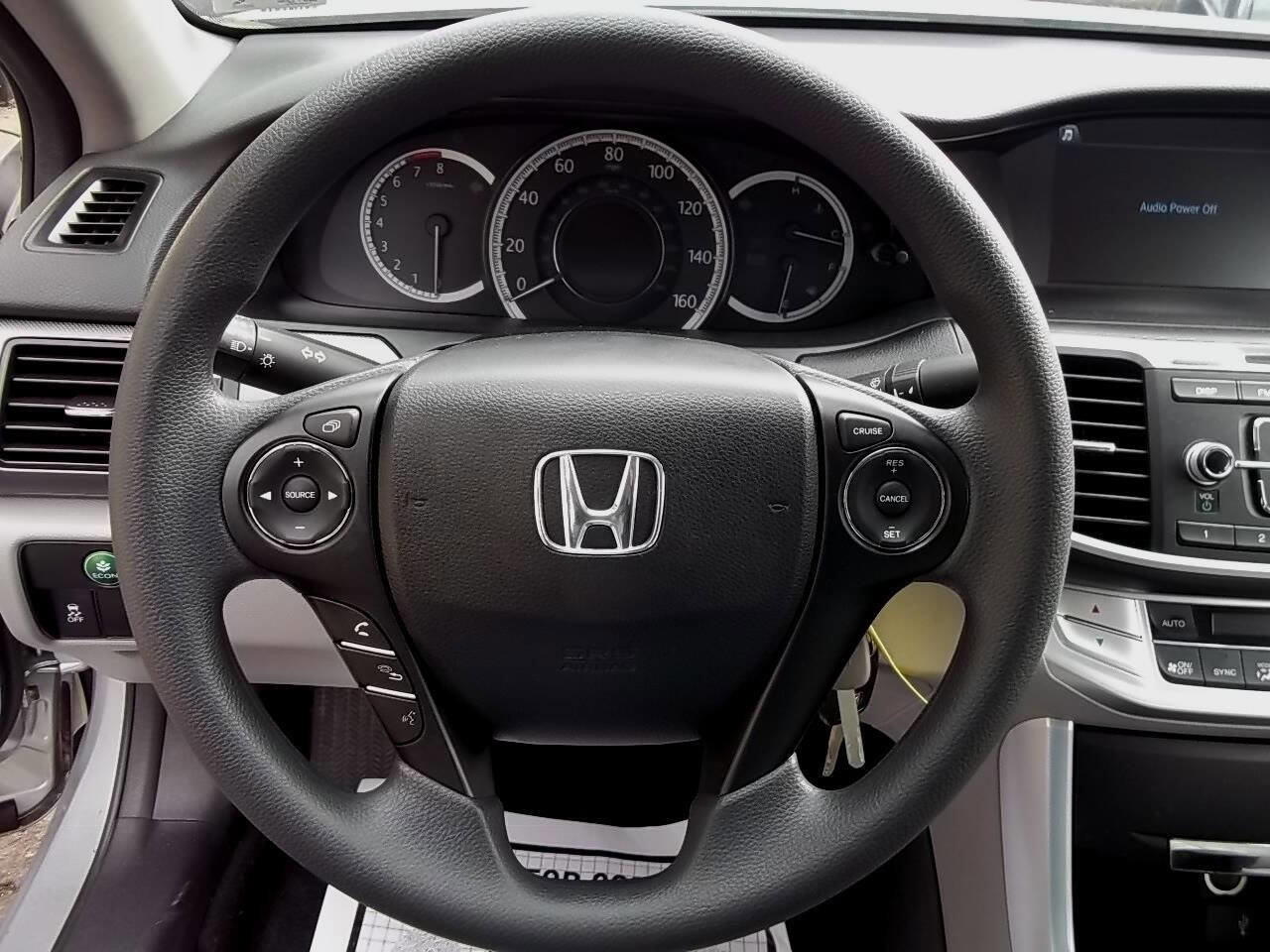 Used 2013 Honda Accord LX image 17