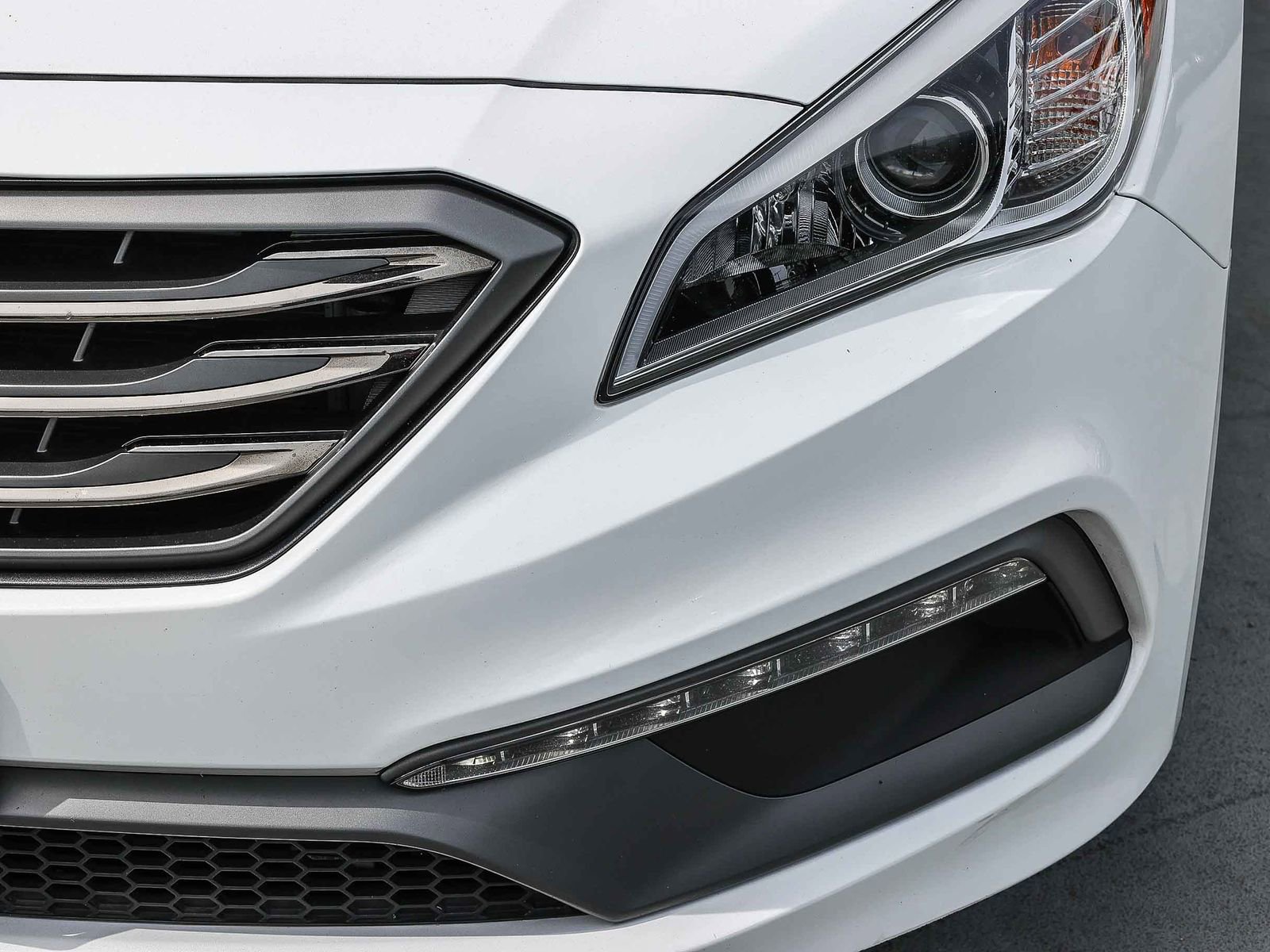 Used 2017 Hyundai Sonata Limited image 10