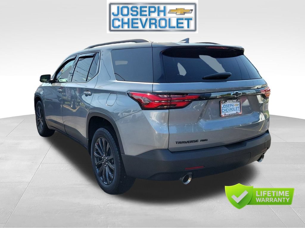 Used 2023 Chevrolet Traverse RS AWD/4WD image 3
