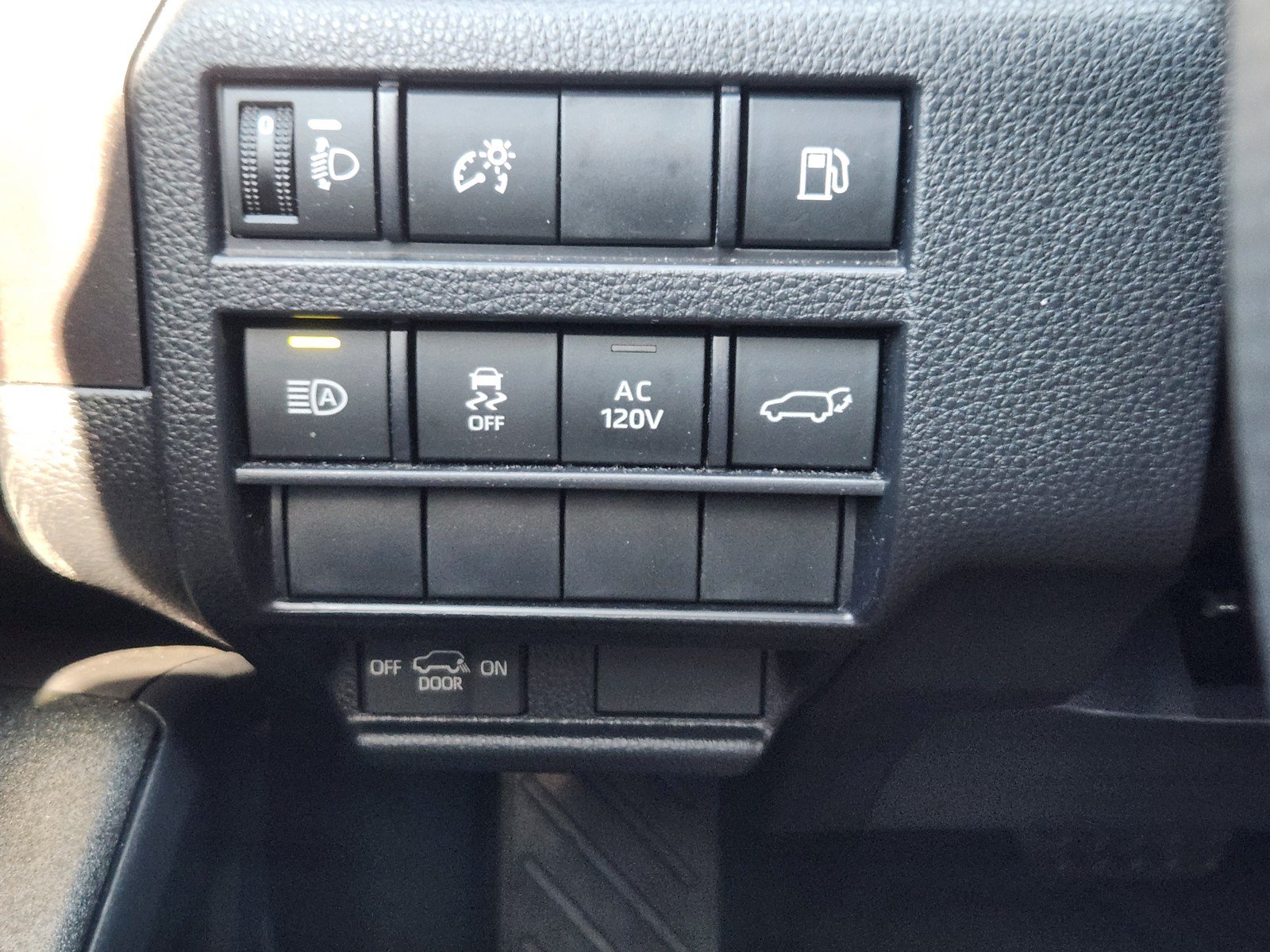 Used 2026 Toyota 4Runner TRD Off-Road Premium w/ Tow Technology Package AWD/4WD image 19