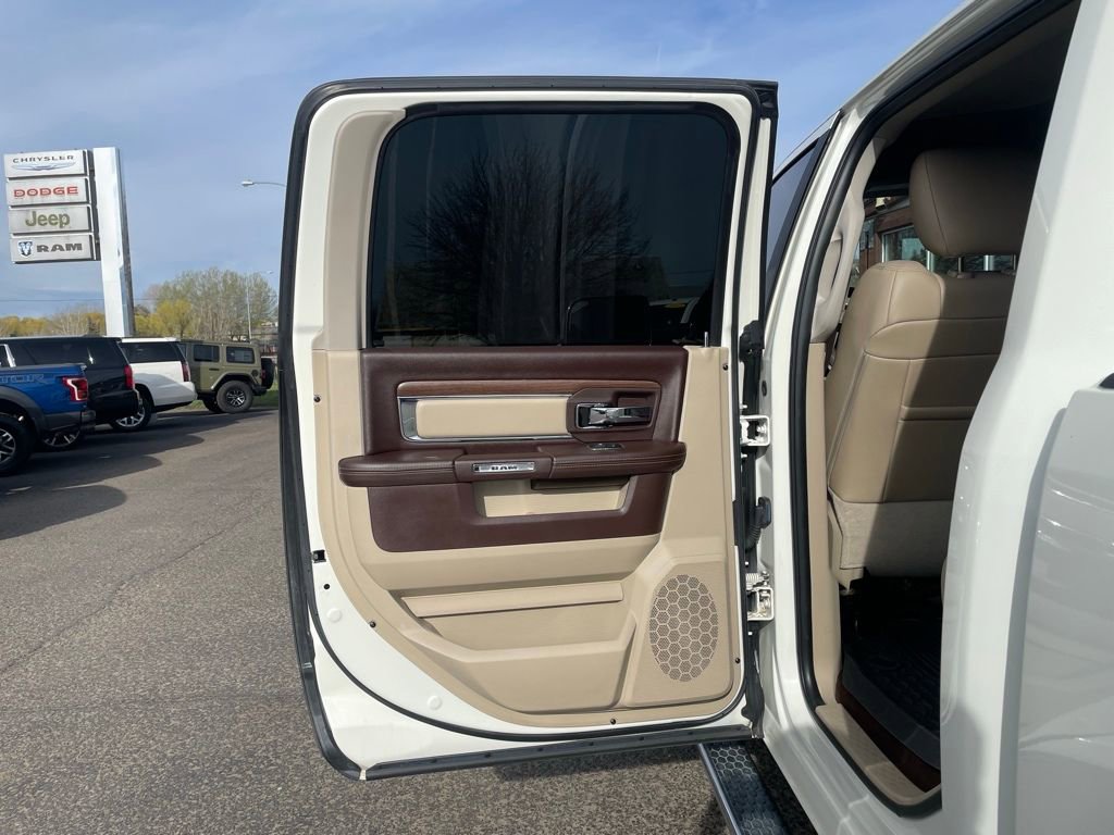 Used 2017 RAM 2500 Laramie image 19