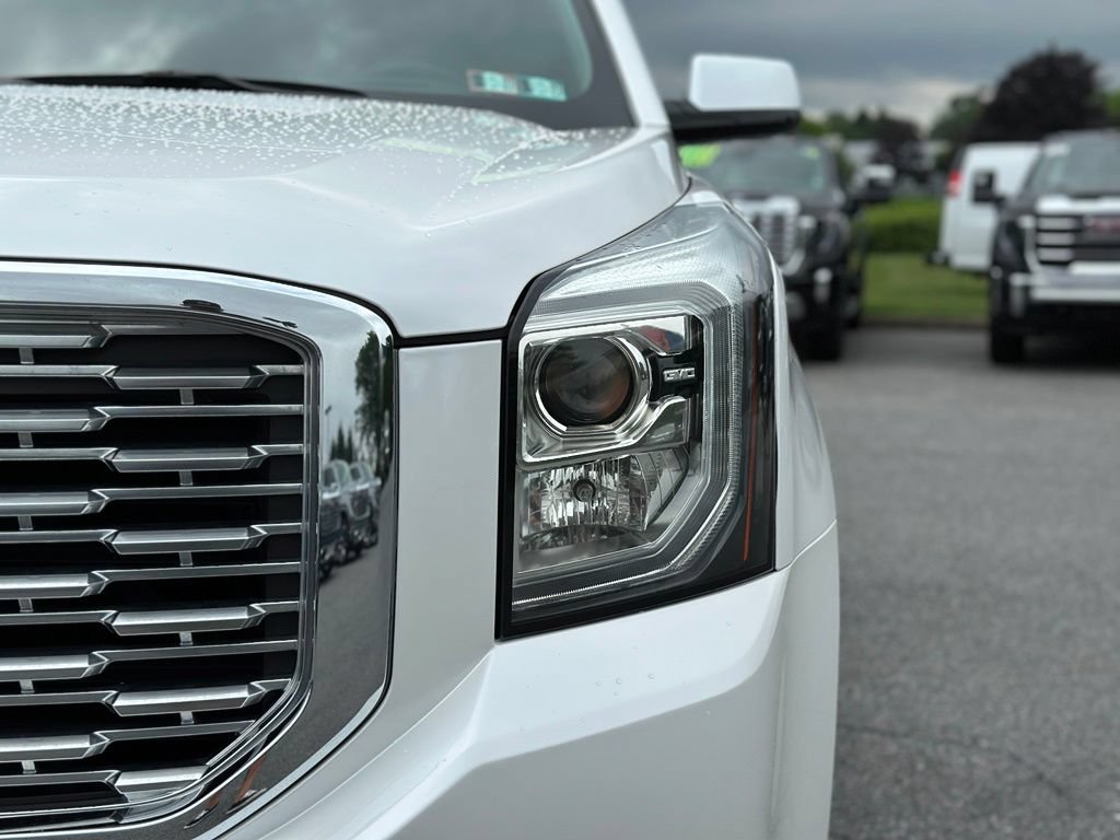 Used 2020 GMC Yukon Denali w/ Open Road Package AWD/4WD image 43