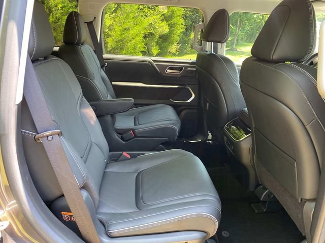 Used 2025 INFINITI QX80 Luxe RWD image 34
