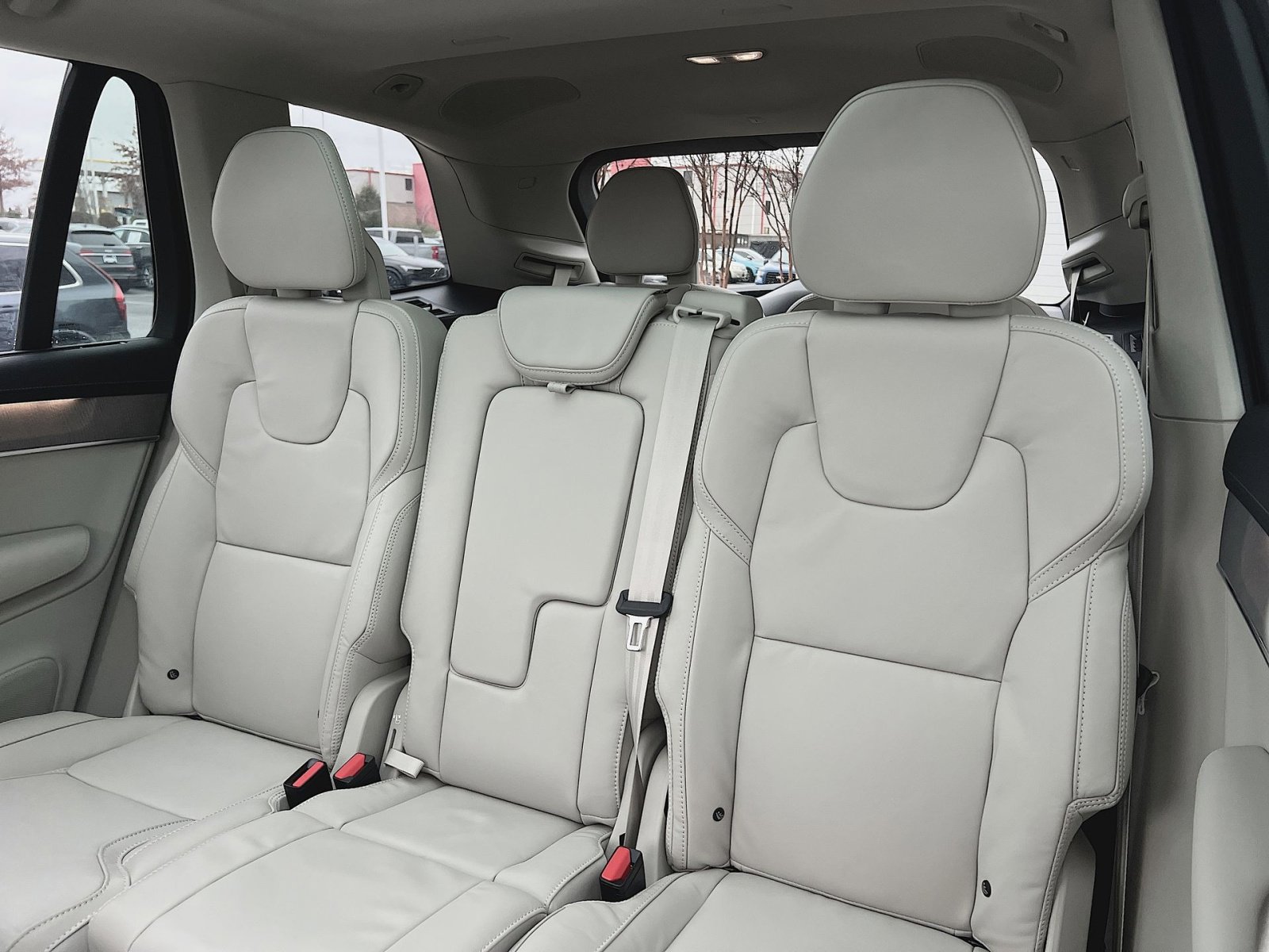 New 2026 Volvo XC90 B6 Ultra w/ Protection Package Premier image 25