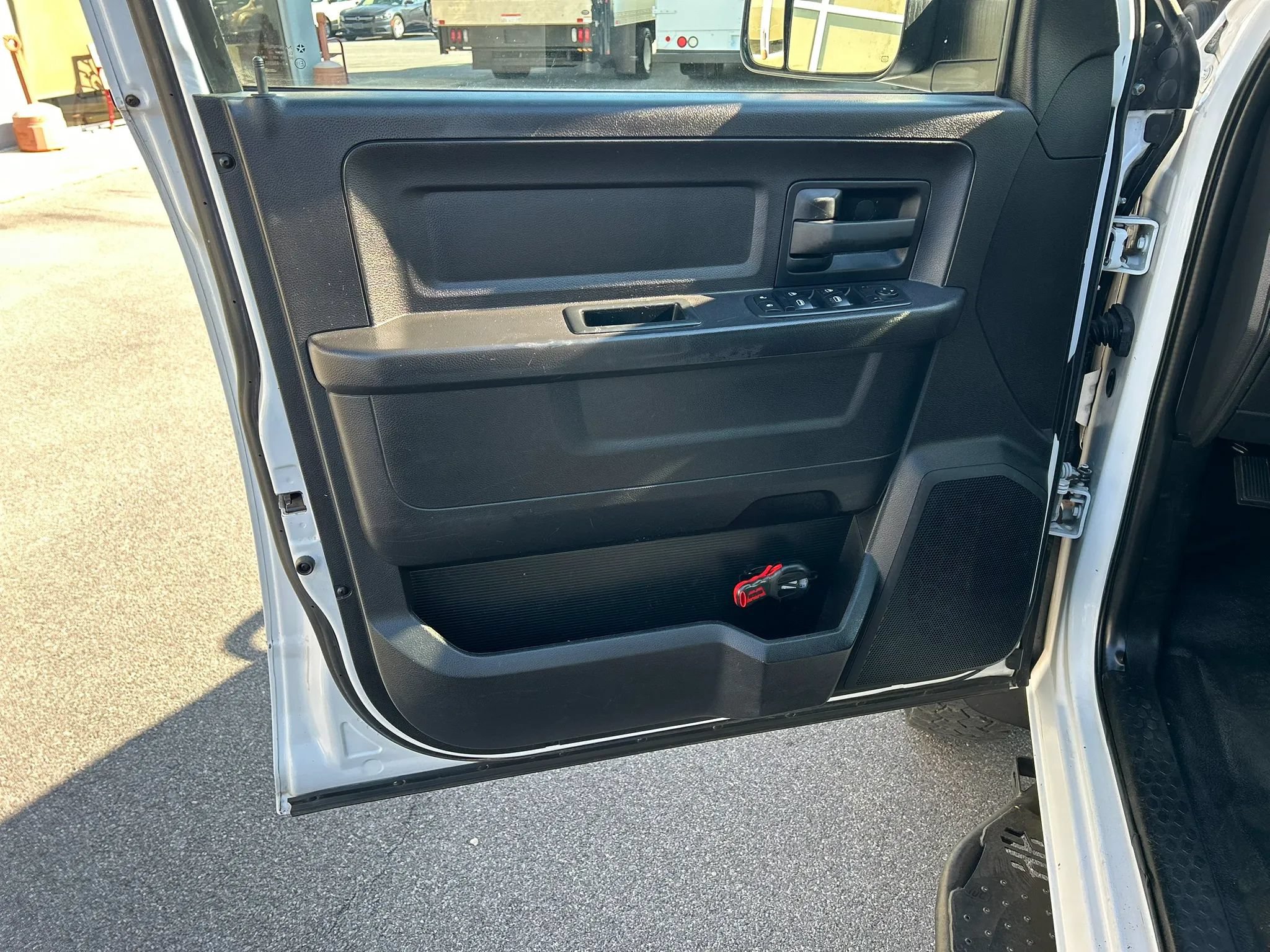 Used 2017 RAM 4500 Tradesman AWD/4WD image 9