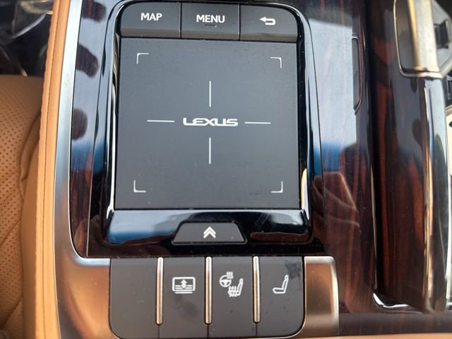 Used 2022 Lexus LS 500 AWD image 29