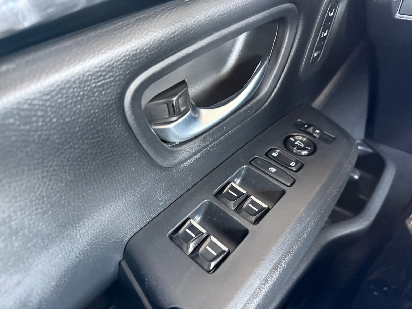 Used 2024 Honda Pilot Touring image 22