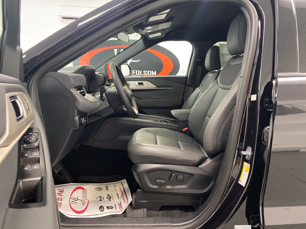 New 2027 Ford Explorer Active w/ Active Comfort Package RWD image 13