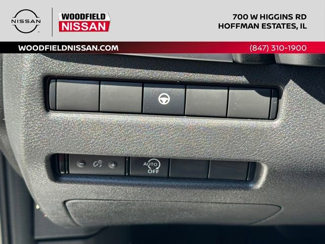 Used 2023 Nissan Rogue SV AWD/4WD image 22