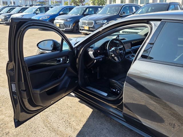 Used 2019 Porsche Panamera 4 image 38