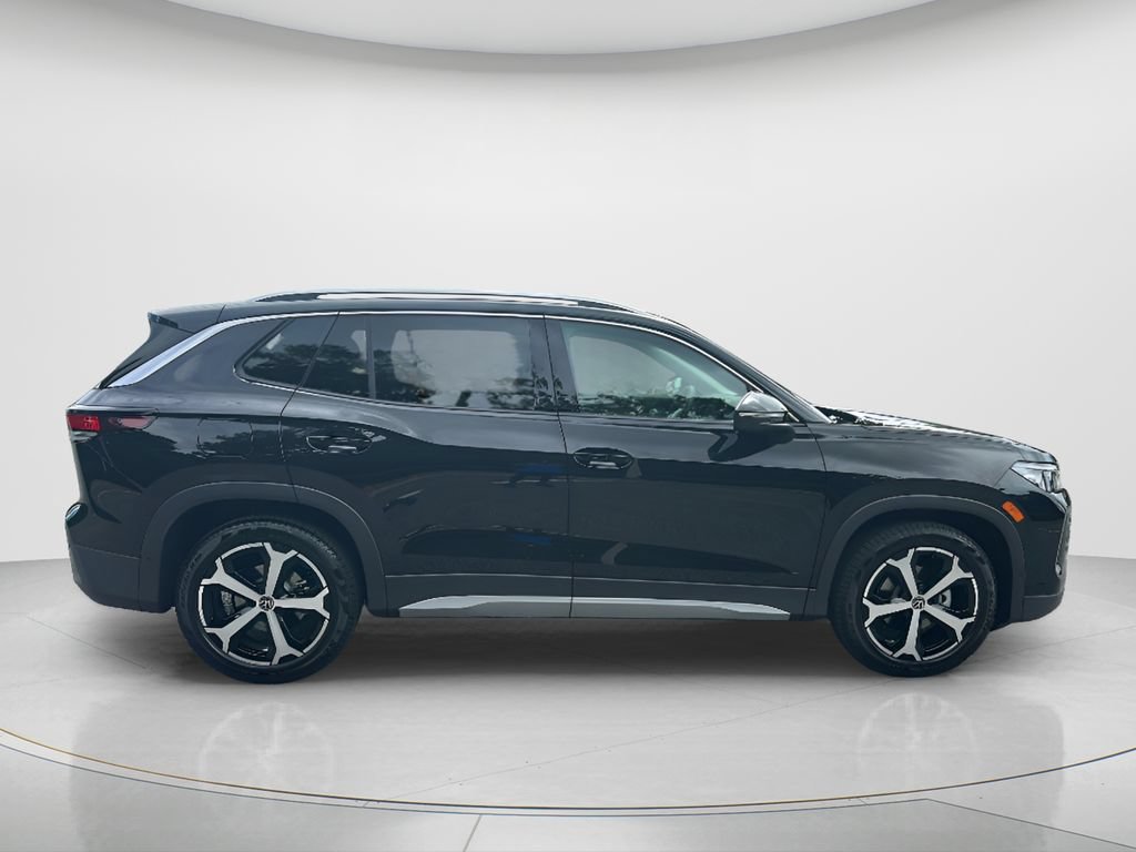 New 2026 Volkswagen Tiguan SE FWD image 6