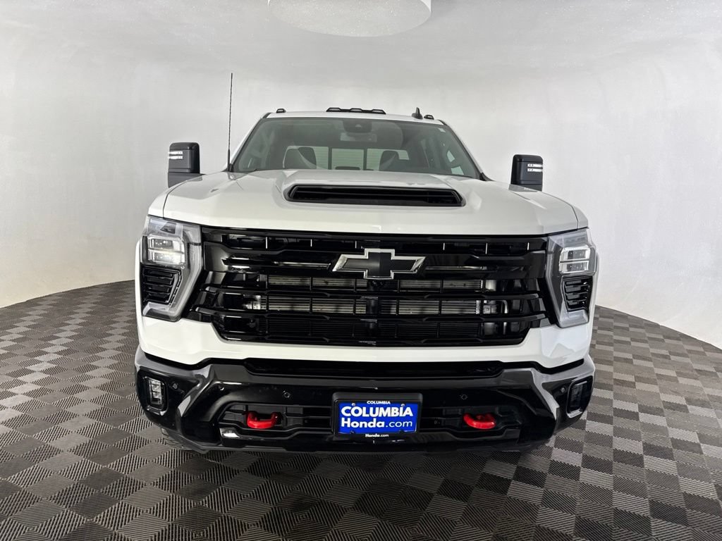 Used 2026 Chevrolet Silverado 2500 LT w/ Trail Boss Package AWD/4WD image 2