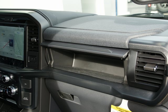 New 2025 Ford F150 Lariat w/ Equipment Group 502A High image 43