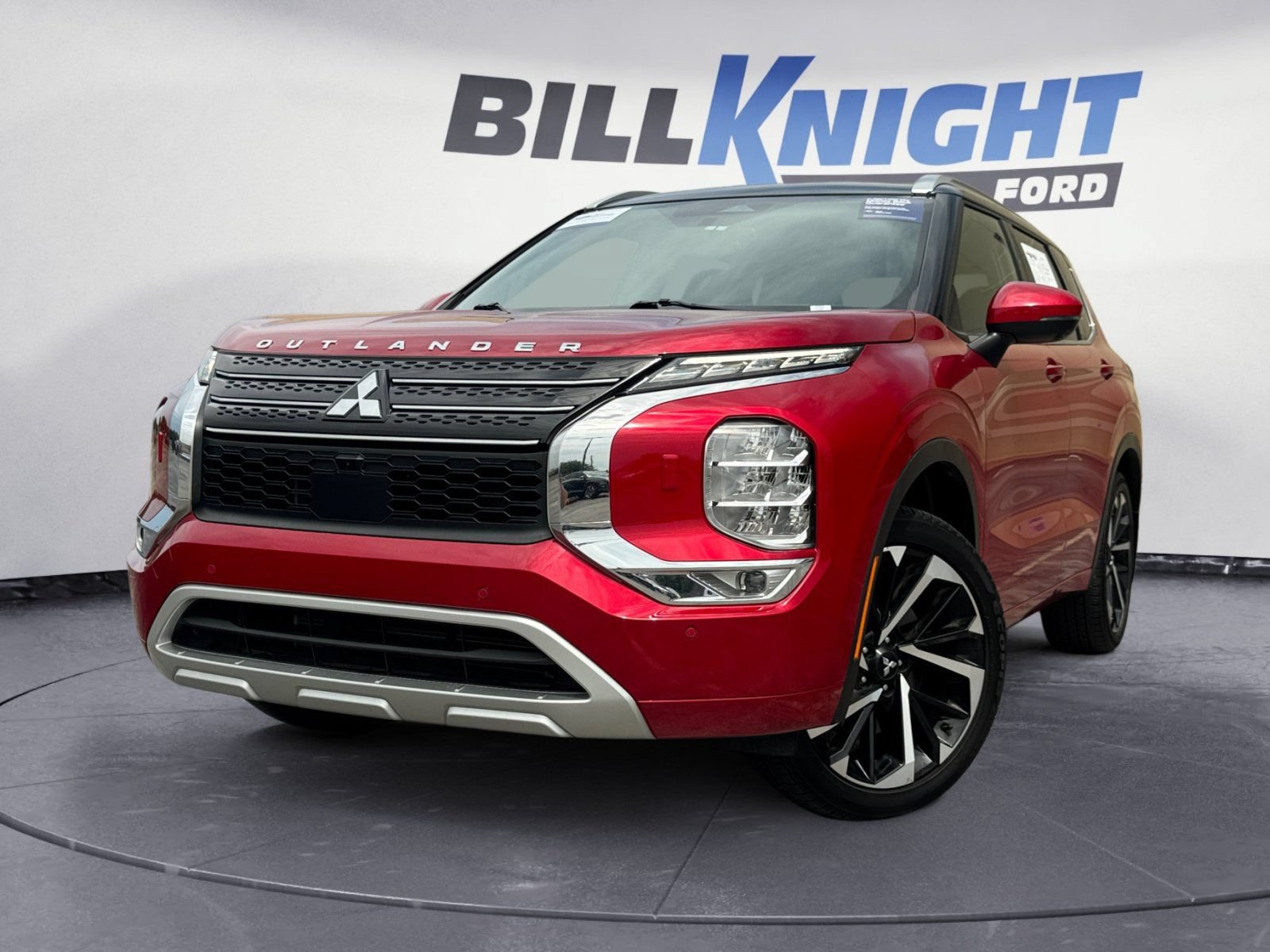 Used 2024 Mitsubishi Outlander SEL AWD/4WD image 1