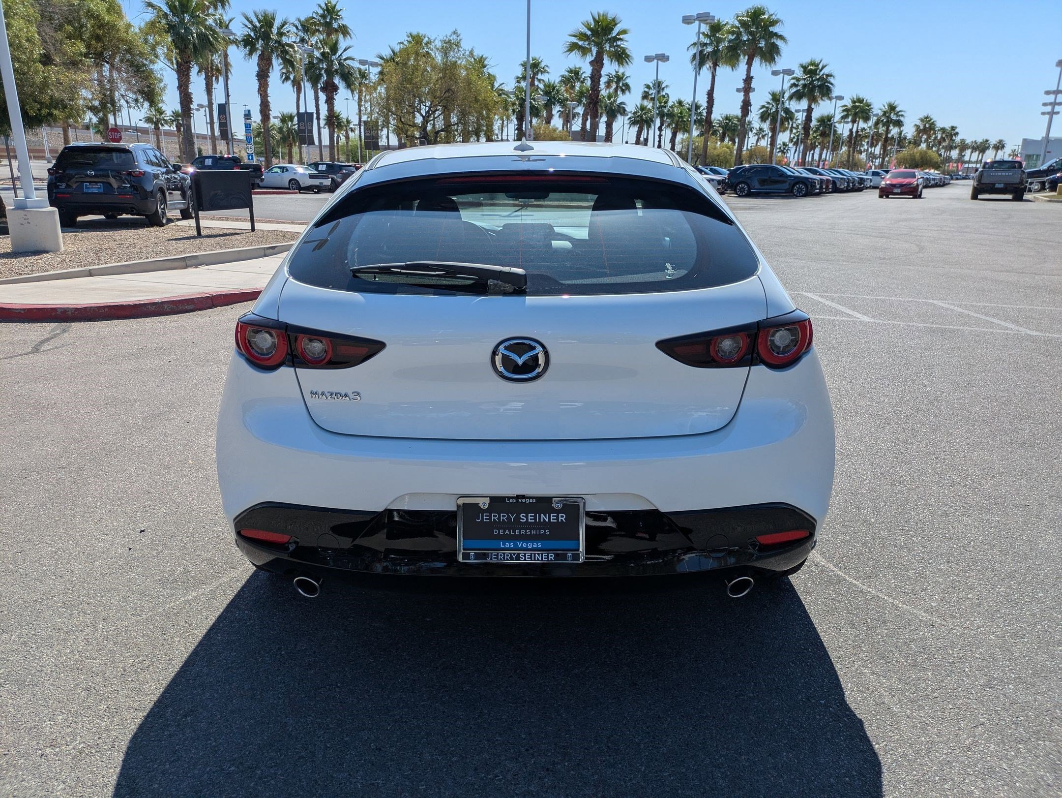 New 2026 MAZDA MAZDA3 2.5 S Hatchback w/ Premium Pkg FWD image 10