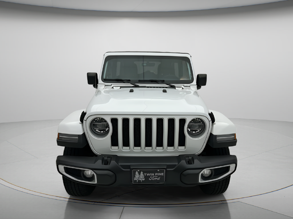 Used 2022 Jeep Wrangler Unlimited Sahara w/ LED Lighting Group AWD/4WD image 2