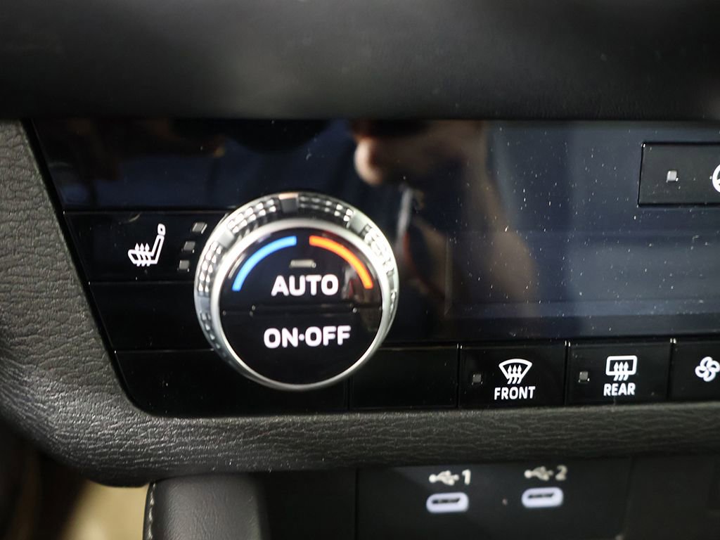 New 2026 Mitsubishi Outlander LE image 49