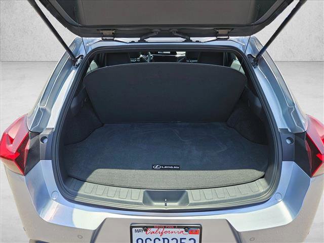 Used 2023 Lexus UX 250h FWD w/ Accessory Package (Z2) image 7
