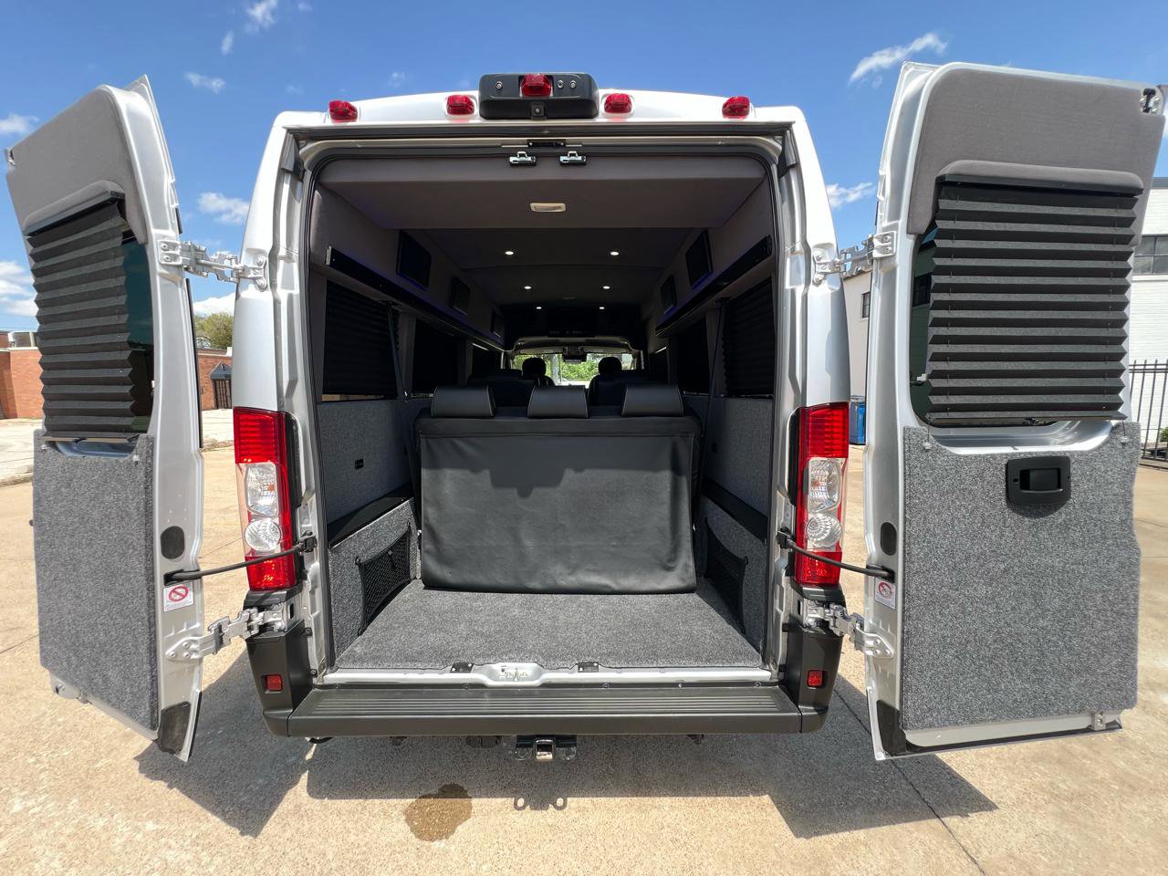 Used 2023 RAM ProMaster 3500 w/ Premium Convenience Group B image 50