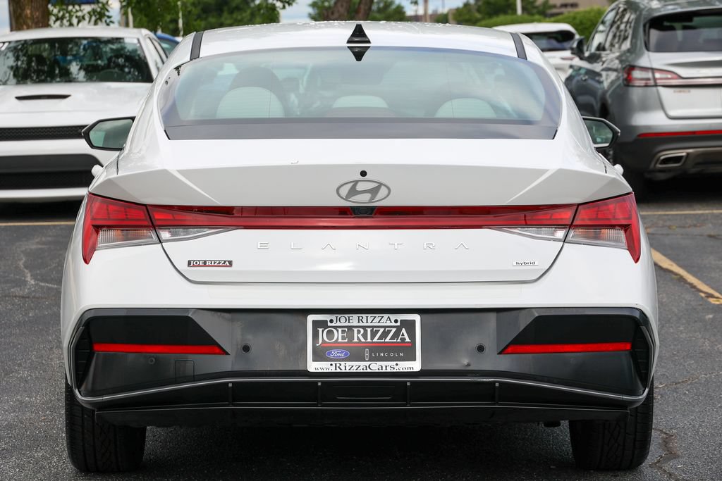Used 2024 Hyundai Elantra Limited FWD image 28