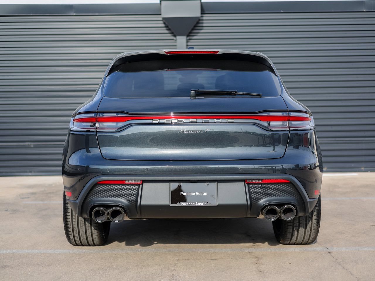 Certified 2026 Porsche Macan Turbo AWD/4WD image 6