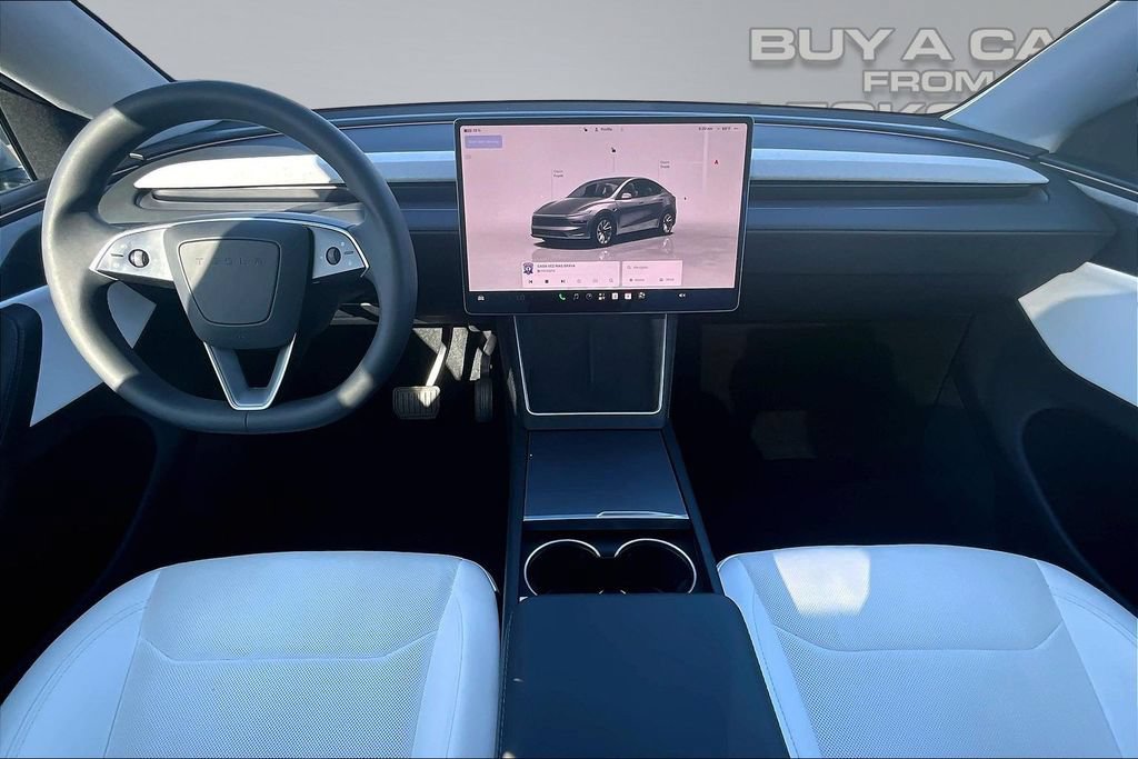 Used 2026 Tesla Model Y AWD image 15