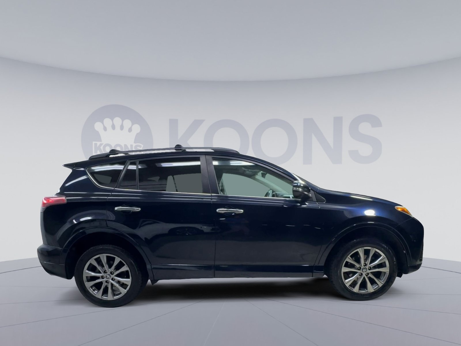 Used 2017 Toyota RAV4 Platinum AWD/4WD image 12