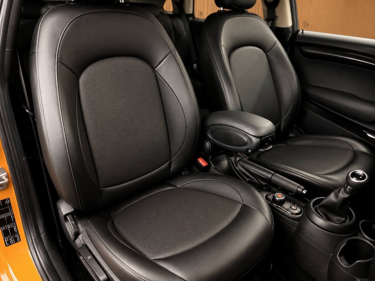 Used 2018 MINI Cooper 2-Door Hardtop FWD image 14