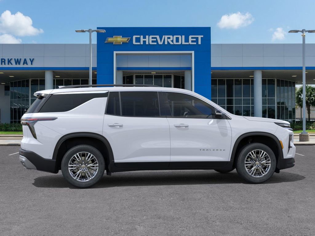 New 2026 Chevrolet Traverse LT w/ Driver Confidence Package FWD image 5