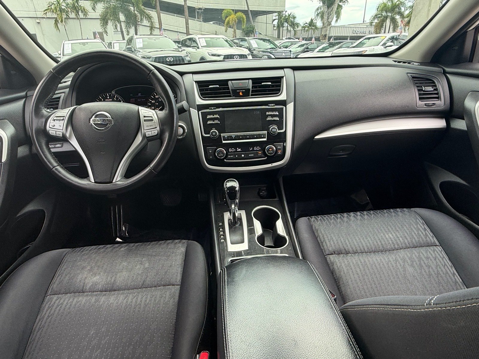 Used 2018 Nissan Altima 2.5 SV FWD image 13