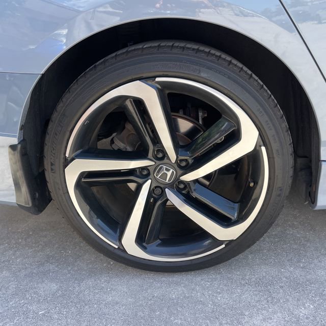 Used 2022 Honda Accord Sport image 9