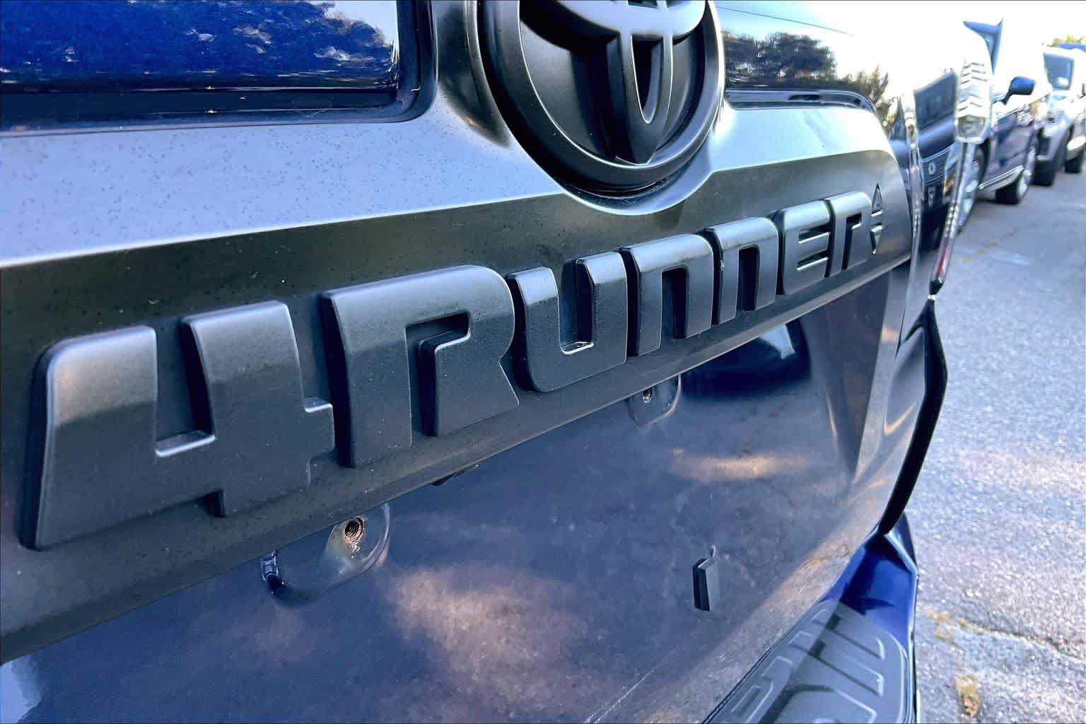 Certified 2023 Toyota 4Runner TRD Off-Road Premium w/ Moonroof Package AWD/4WD image 10