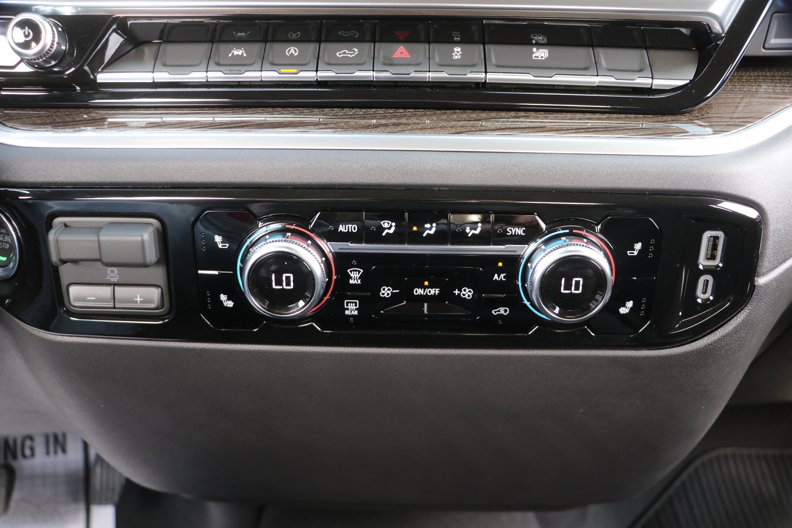 New 2026 GMC Sierra 1500 Elevation AWD/4WD image 21