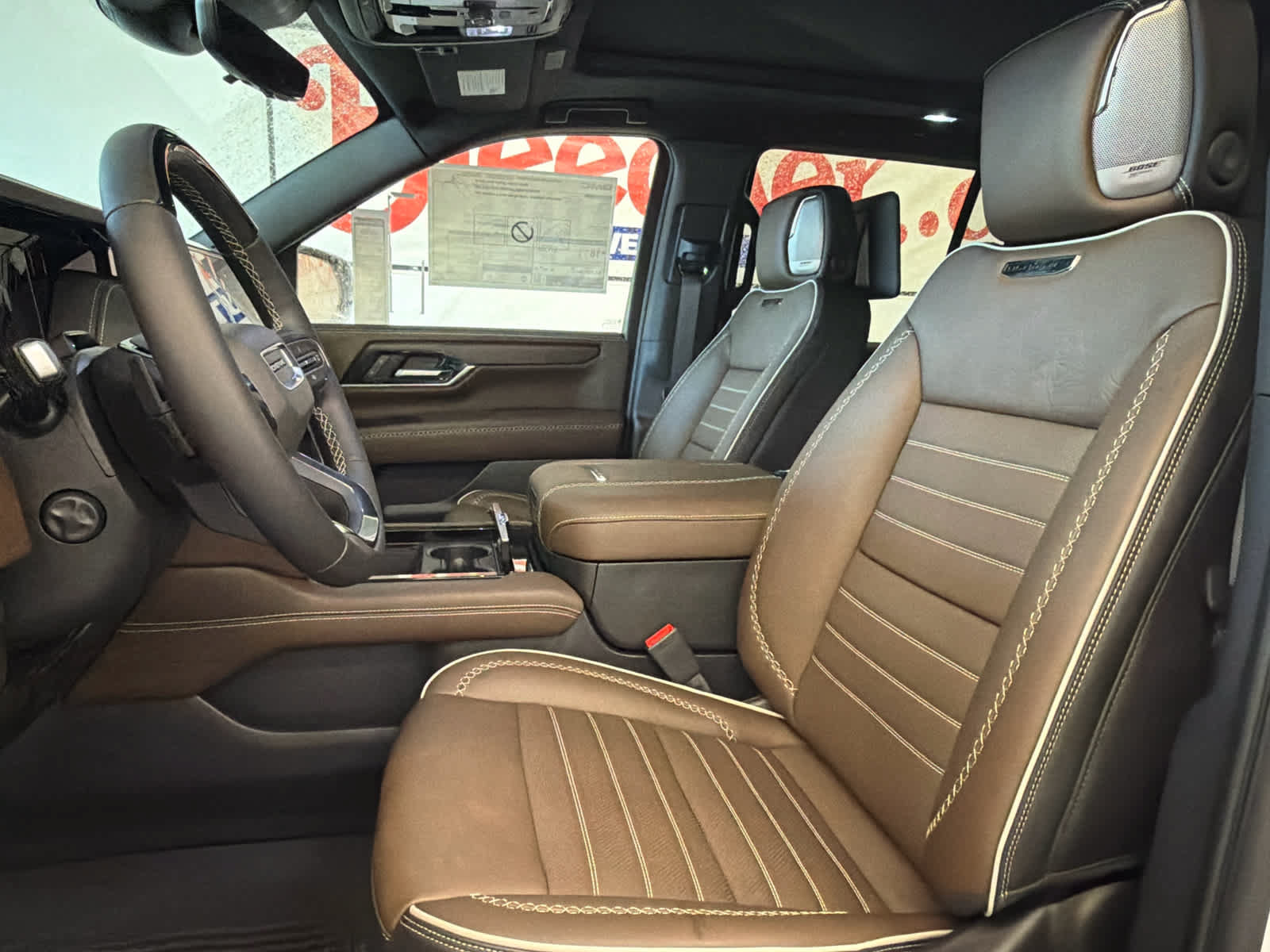 New 2026 GMC Yukon Denali Ultimate AWD/4WD image 17