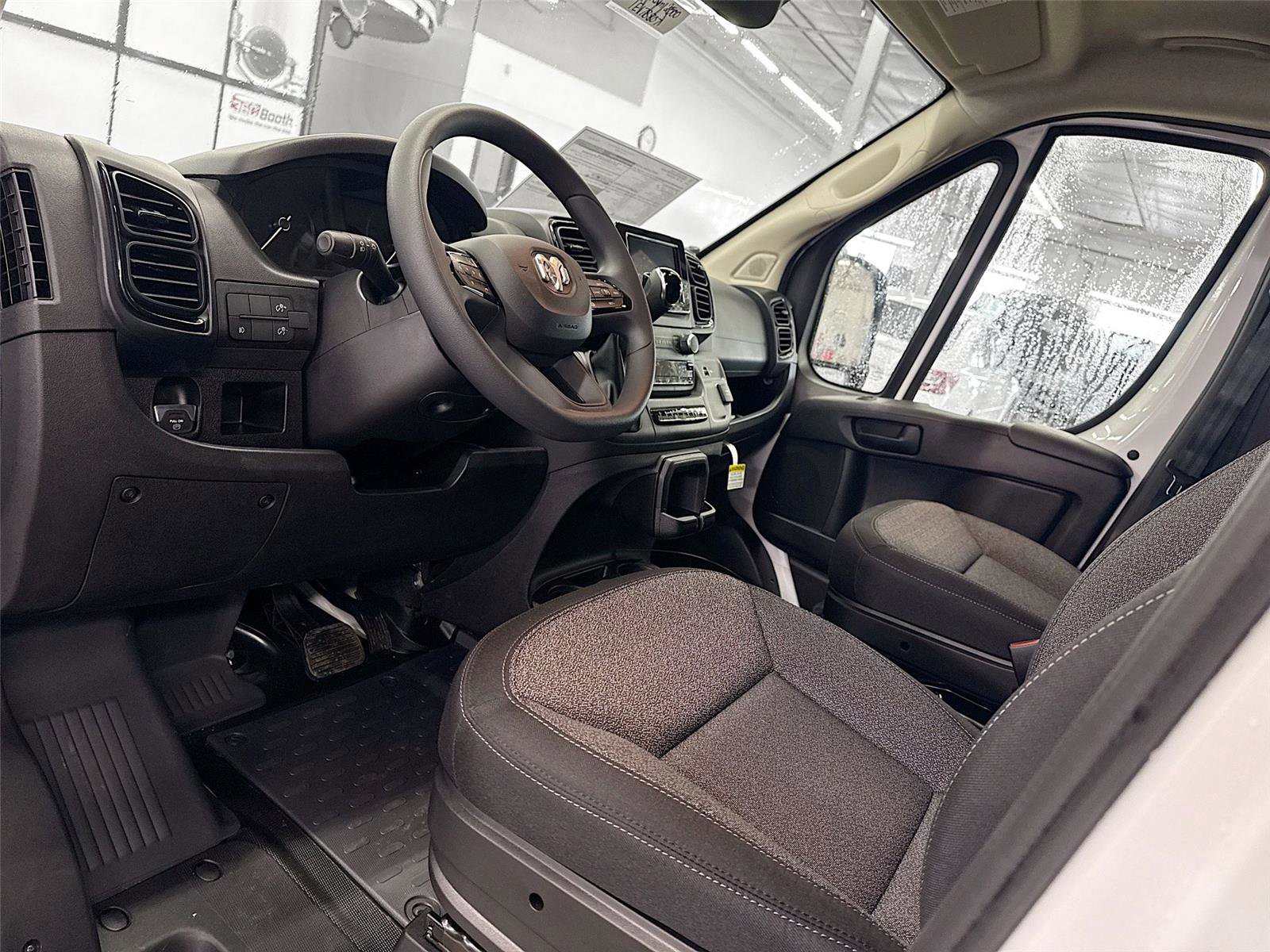 New 2026 RAM ProMaster 2500 image 4
