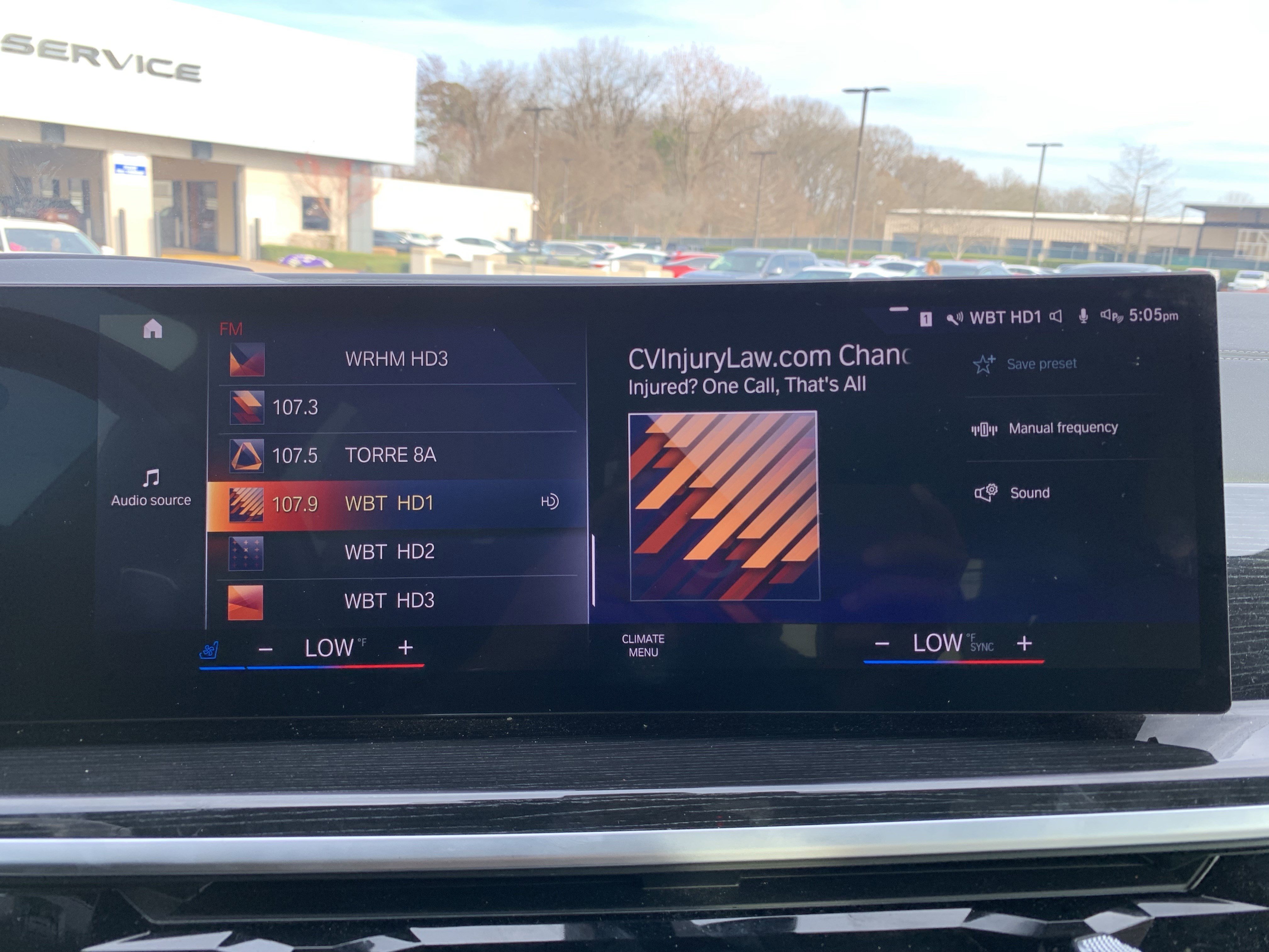 Used 2023 BMW X7 M60i w/ Executive Package image 23