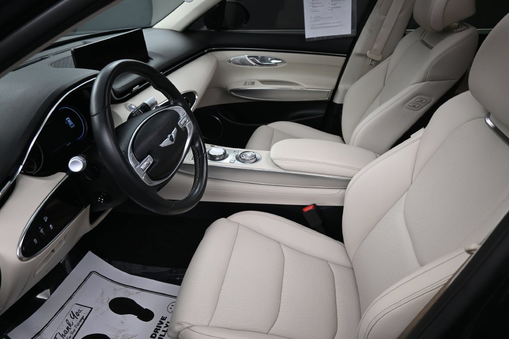 Used 2024 Genesis GV70 2.5T w/ Select Package AWD/4WD image 27