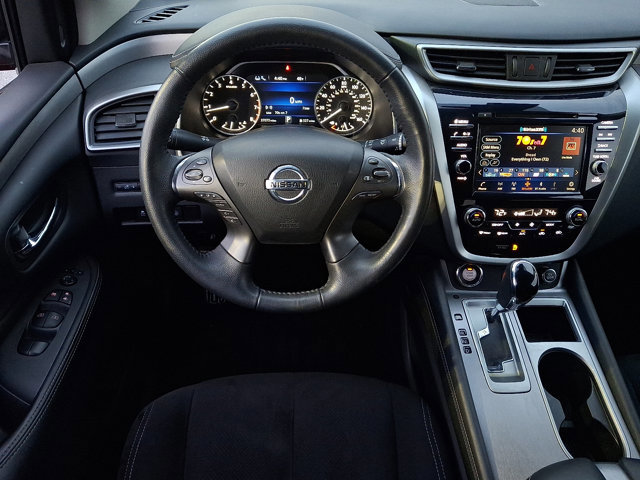 Used 2020 Nissan Murano SV image 11