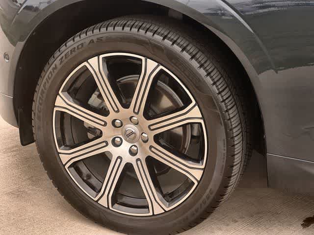 Used 2021 Volvo XC60 T5 Inscription w/ Advanced Package FWD image 9