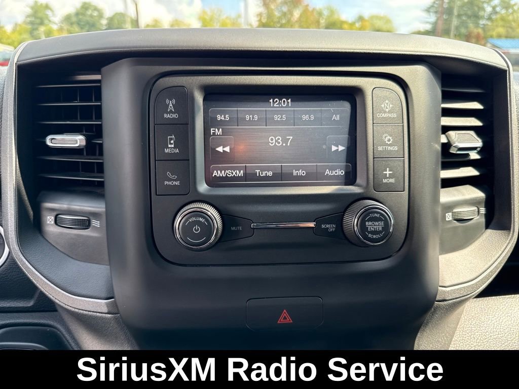 Used 2024 RAM 2500 Tradesman w/ Chrome Appearance Group image 31