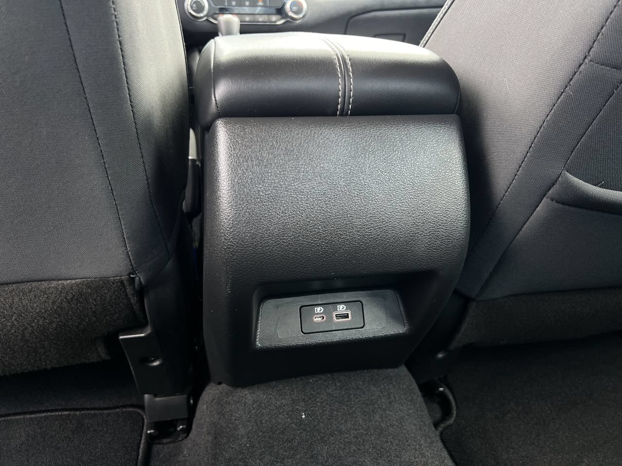 Used 2024 Nissan Altima 2.5 SV FWD image 24
