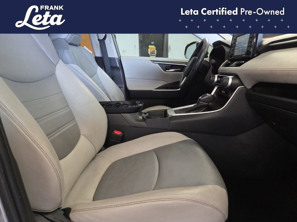 Used 2021 Toyota RAV4 XLE Premium FWD image 20