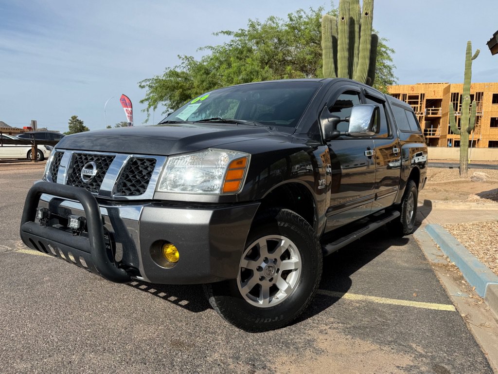 Used 2004 Nissan Titan LE w/ (NAV) Nissan Navigation Pkg AWD/4WD image 1