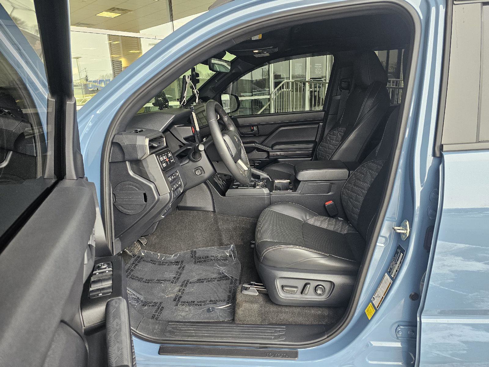 Used 2025 Toyota 4Runner TRD Off-Road Premium image 19